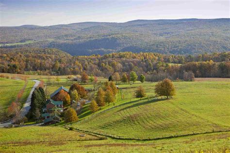 6 Best Fall Foliage Drives in Western Pennsylvania