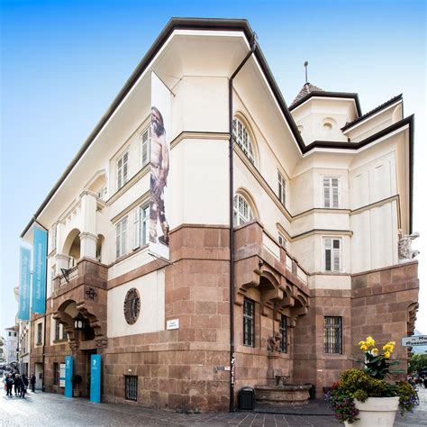 Ötzi the Iceman, Museum of Archaeology Bolzano