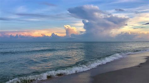 Robb's Thursday Morning Beach Walk in North Naples, FL 07.25.19 - YouTube