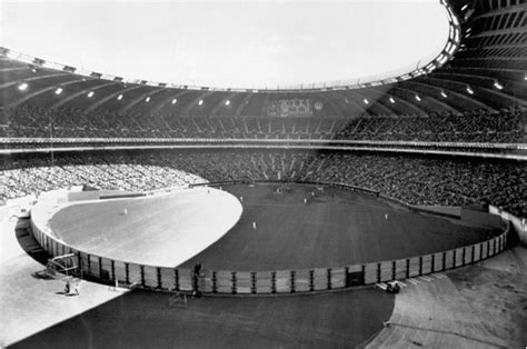 April 16, 1977: Montreal Expos earn first win in Olympic Stadium ...