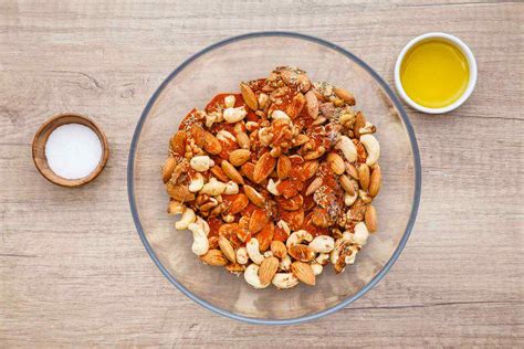 The Best Roasted Keto Nut Mix for Healthy Snacking - Keto Pots