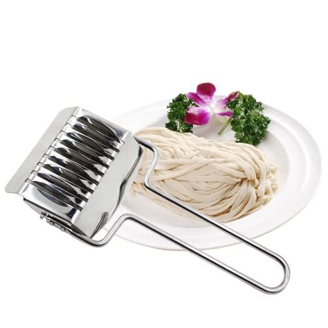 IVYSHION 1PC DIY Stainless Steel Noodle Lattice Roller Cutter Dough ...