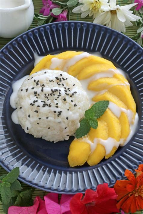 Thai Mango Sticky Rice - Foxy Folksy