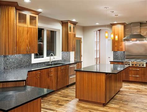 34+ Maple Kitchen Cabinets With Wood Floors Images - WoodsInfo