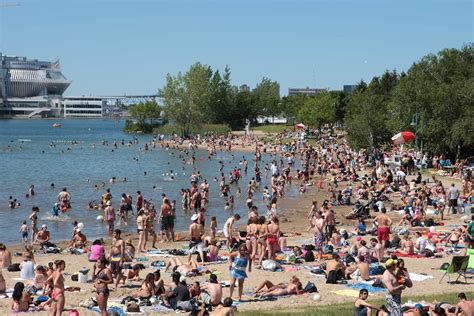 Parc Jean-Drapeau beach, pool and Olympic basin opening in July