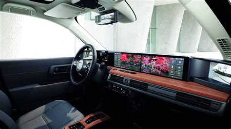 Honda E interior is very unique : r/electricvehicles