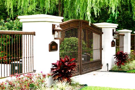 wrought iron and wood fence designs - Residential Fence Ideas and Fences - Design, Fabrication ...