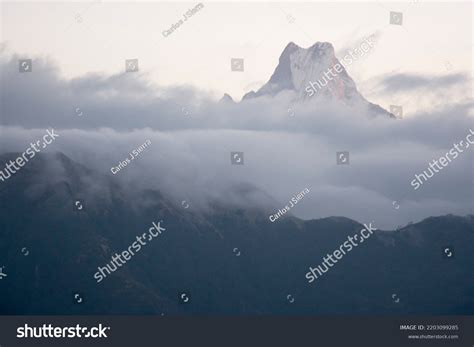 3,164 Machapuchare Sunrise Images, Stock Photos & Vectors | Shutterstock