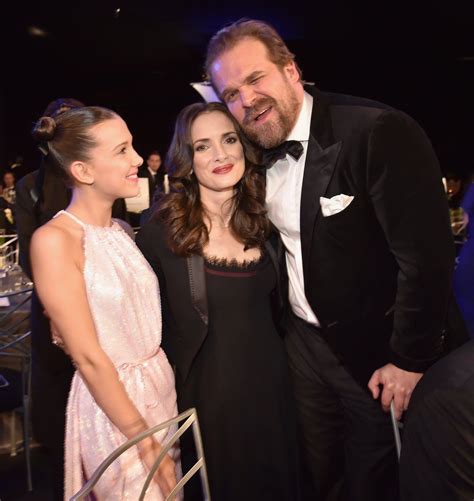 Joyce and Hopper Reunited at the SAGs, and My Feeble Heart Can't Handle ...