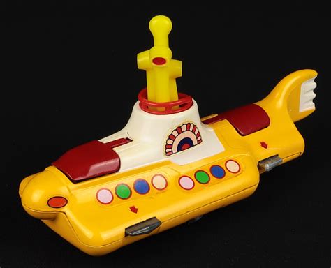 Corgi Toys 803 The Beatles Yellow Submarine - QDT