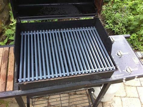 Grill Grates Material - Pros, Cons And How To Clean Them