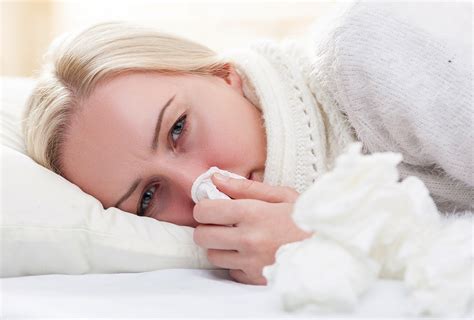 How to Prevent & Manage Mold Allergies - eMediHealth