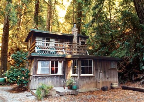 Deetjen's Big Sur Inn Photos | Budget Travel