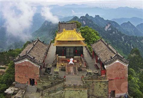 Wudang Mountain Pictures & Panorama-(1 of 1)-05-20150607