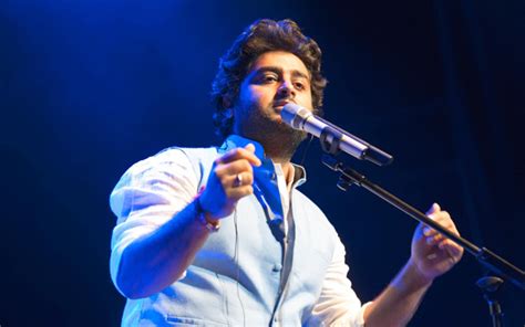 Top 30 Arijit Singh Love Songs, You must Listen - Let Us Publish