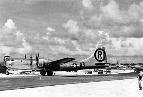 B-29 Enola Gay Superfortress Bomber Aircraft History, Facts ...