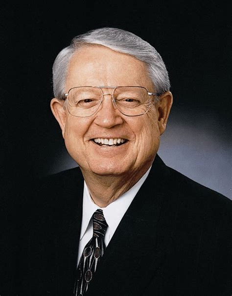 Chuck Swindoll - Alchetron, The Free Social Encyclopedia