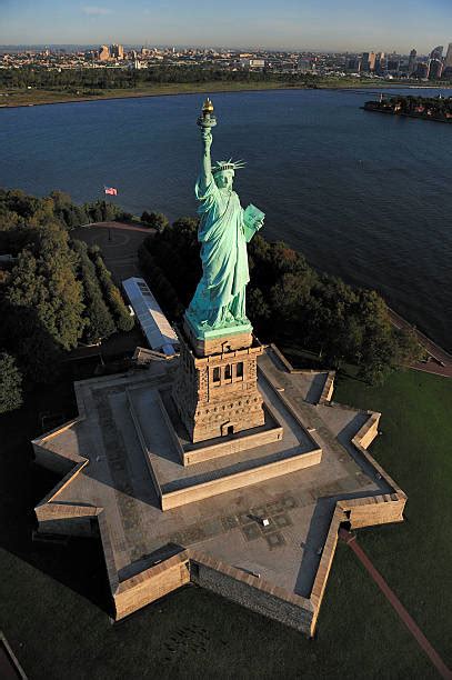 Top 60 Statue Of Liberty Aerial Stock Photos, Pictures, and Images - iStock