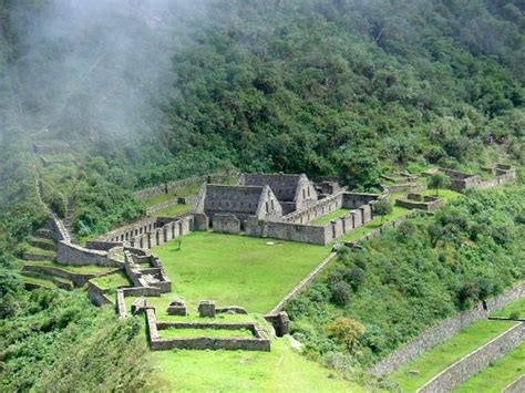 Choquequirao trek. Treks in Peru