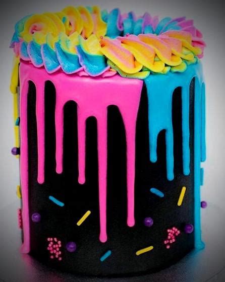 BLACK NEON RAINBOW CAKE 🎂 🌈 : r/Cakes