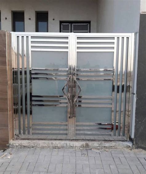 Stainless Steel Gate Designs With Glass