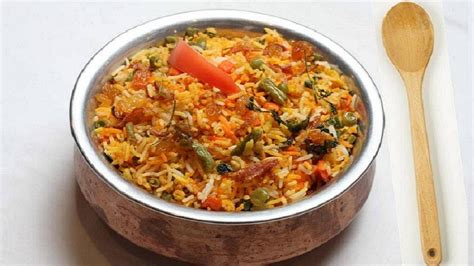 Vegetarian Biryani Recipe - Vegetarian Foody's