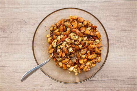 The Best Roasted Keto Nut Mix for Healthy Snacking - Keto Pots