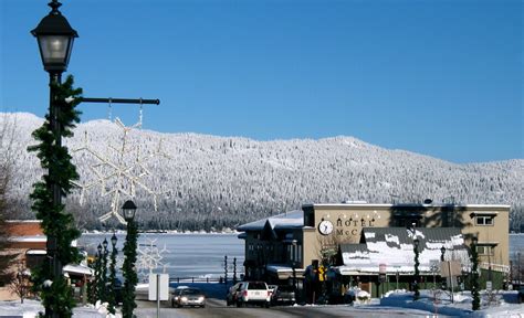 McCall, ID : Downtown McCall, Idaho in Winter photo, picture, image ...