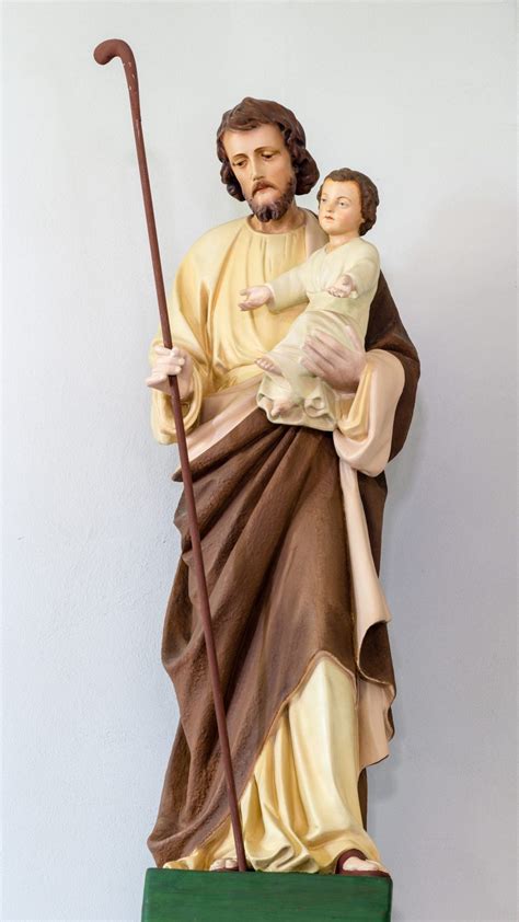 A St. Joseph Statue Can Help You Sell Your House - Here's How