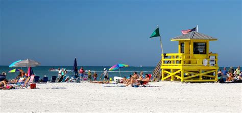 The Beaches of Sarasota Florida - Parkbench