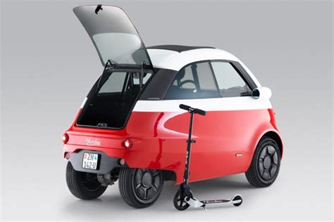 Meet the World's Smallest Electric Car-Microlino Electric Car - India's ...