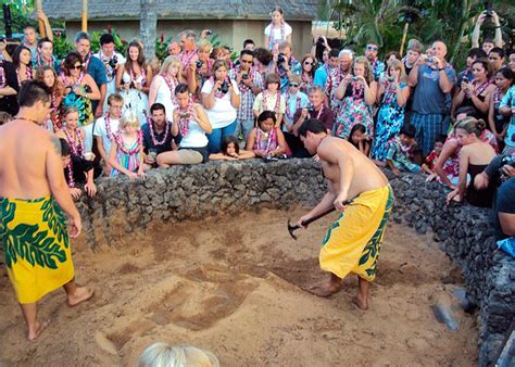 Old Lahaina Luau - Maui's Only 100% Authentic Hawaiian Luau