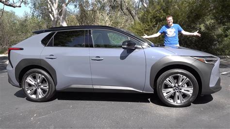 The 2023 Subaru Solterra Is an Electric Crossover for Adventures - YouTube