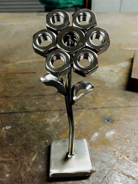 METAL WELDING ART PROJECTS | Metal art sculpture, Welding art projects ...