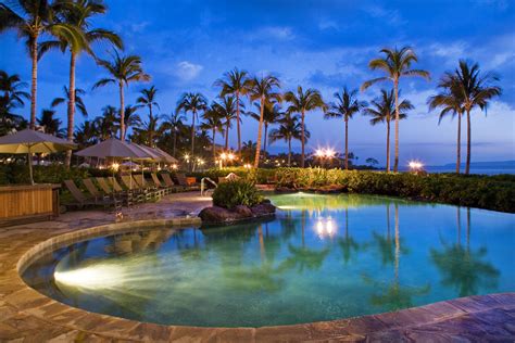 8 Romantic Resort Getaways for Couples (Slideshow) | Hawaii hotels ...