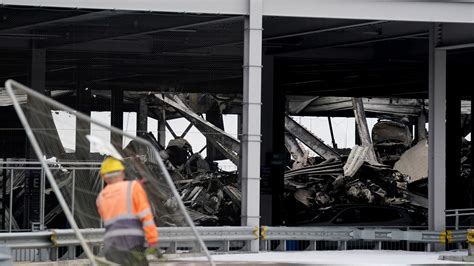 Luton Airport fire: Massive blaze causes terminal car park to partially ...