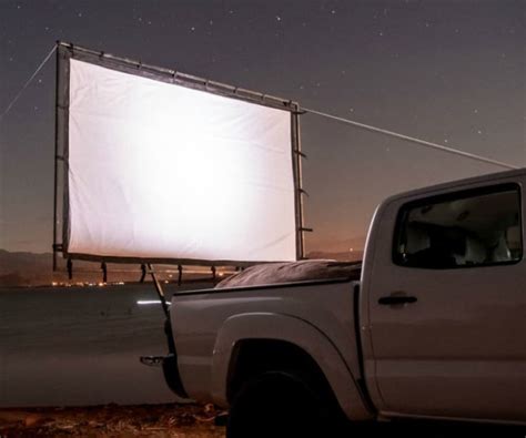 Portable Outdoor Movie Screen For Camping Movie Nights | Bit Rebels