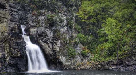 The 8 North Carolina Hiking Trails with Waterfalls - Pure Hiker