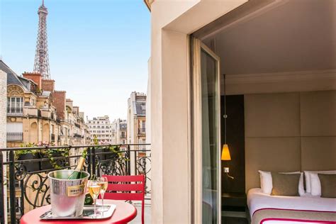 17 Instagrammable Paris Hotels with Eiffel Tower Views | Hotels with ...