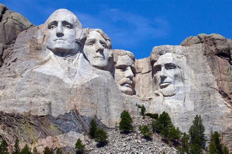 America's 50 most important landmarks | loveexploring.com