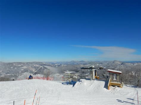 Skiing - Sugar Mountain Resort