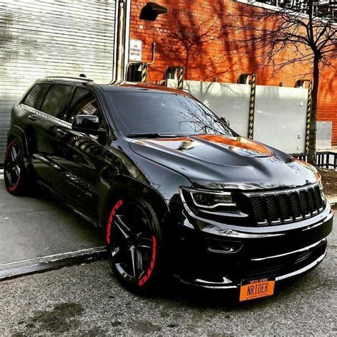 Jeep Grand Cherokee Srt8 All Black – transportkuu.com