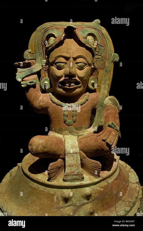 Maya urn Dios Sol Kinich Ahau 600 - 900 DC México México Guatemala ...