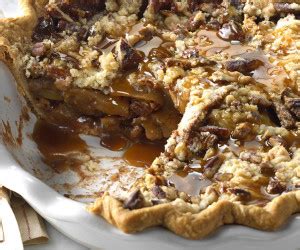 Caramel-pecan Apple Pie