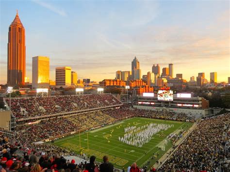 The ACC’s 8 Most Picturesque Football Stadiums - LawnStarter