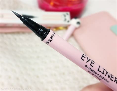 Sweet Pink Smooth Liquid Eye Liner (Born Pretty Eyeliner with a Panda ...