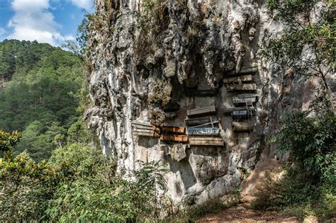 Dark Tourism: The Hanging Coffins of Sagada - Travel Tramp