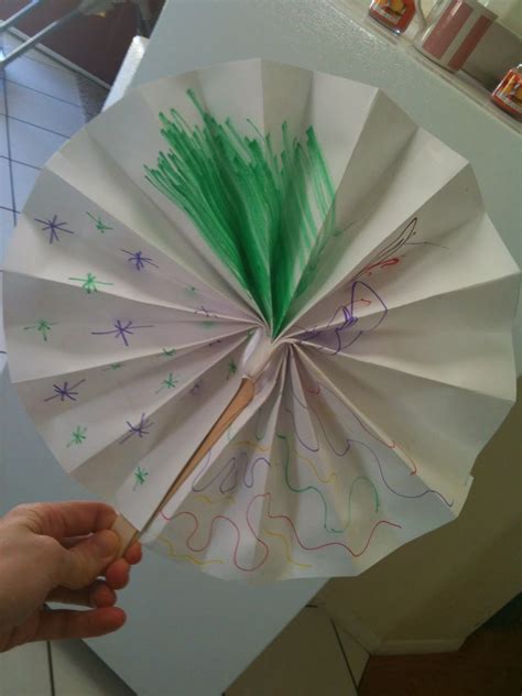 Chinese Paper Fan Craft Trust And Obey China Crafts Chinese Paper Fans ...