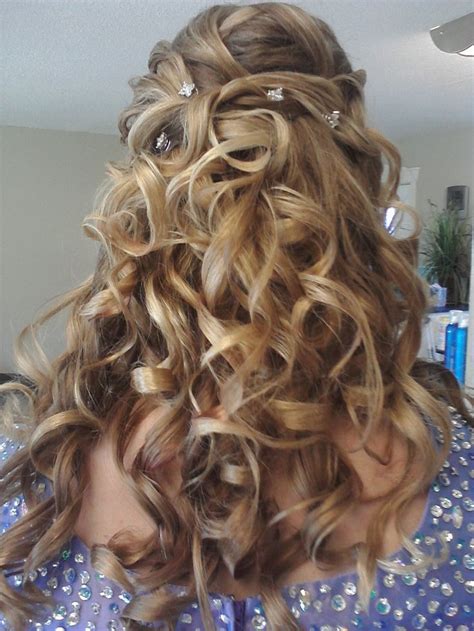 Pin by Desirae M. Weeks on hair | Dance hairstyles, Graduation ...