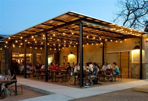 Pin by Kimberly Bates on SHELTER OUTSIDE | Outdoor restaurant design ...